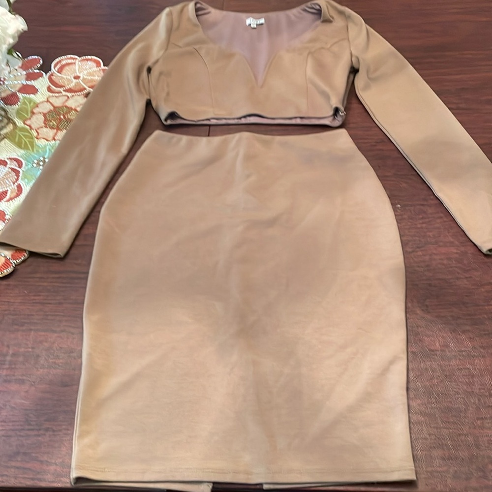 Tobi 2 piece set